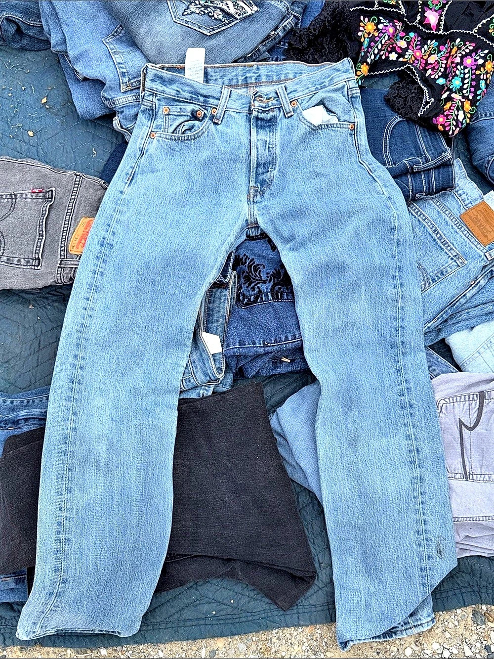 Levi's 501 Straight Leg Jeans Waist 28 Blue